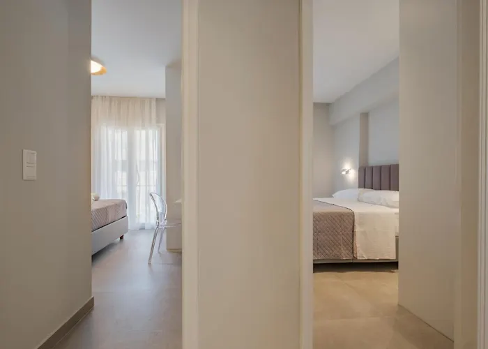 Mvm Luxe * Corfu (city)