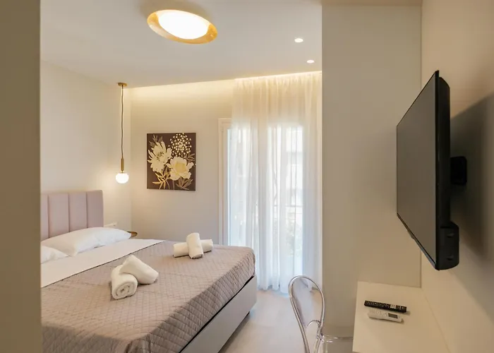 Mvm Luxe Corfu (city)