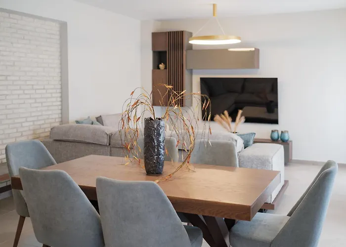 Mvm Luxe Apartament Corfu (city)